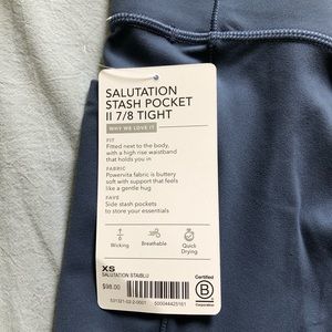 Athleta Salutation Stash Pocket II 7/8 NWT (XS)